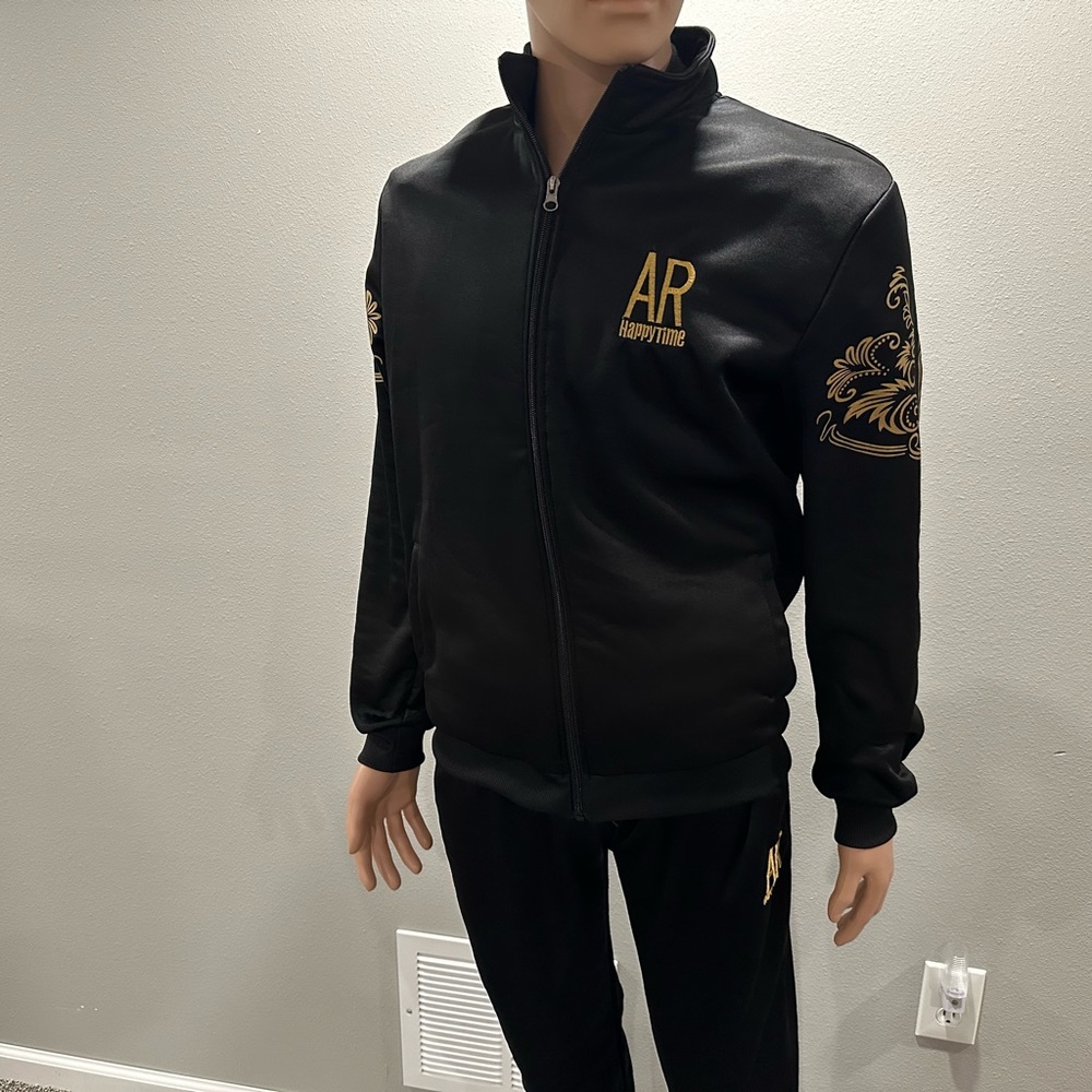 Reverb track suit